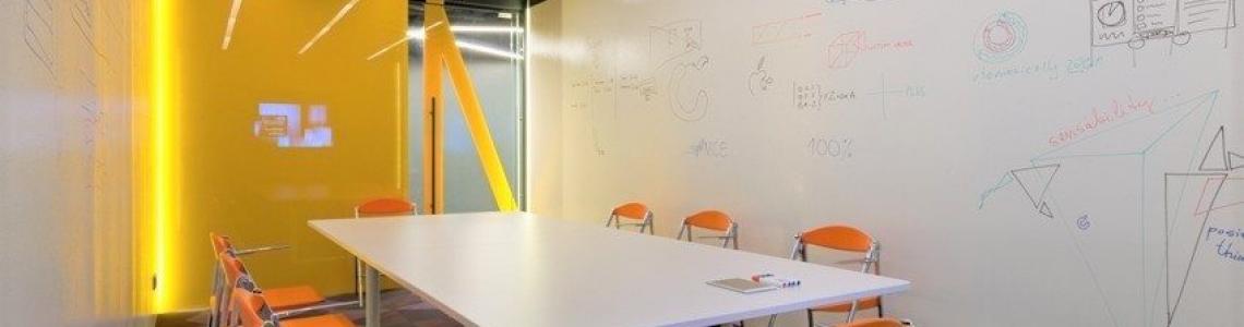 Разница между дешевой китайской пленкой и качественными маркерными обоями